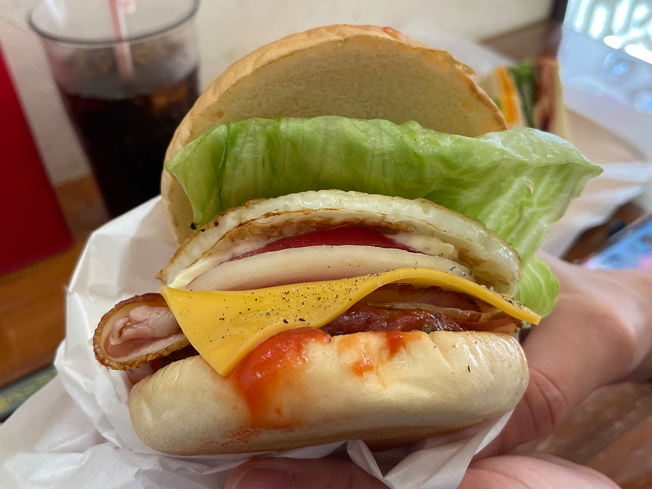 ビッグマン佐世保上京町本店ベーコンエッグバーガー