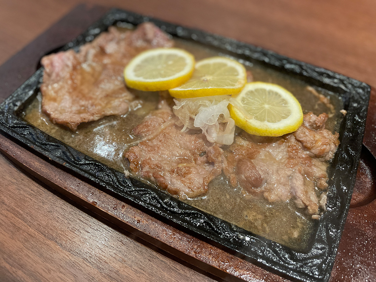 レモンドレイモンド上京店ビッグレモンステーキ