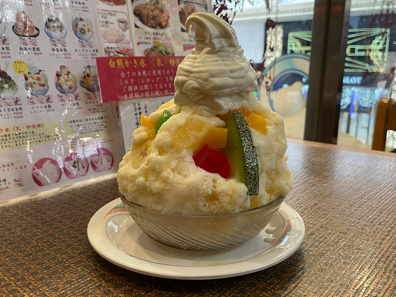 天文館むじゃきソフト白熊